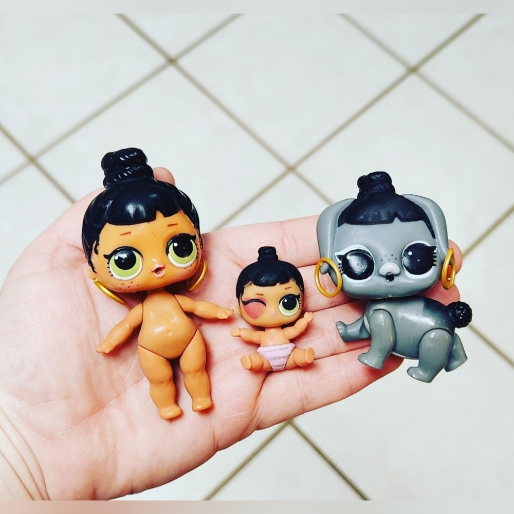 LOL Surprise Dolls Series 2 Let's Be Friends Honey Bun Family